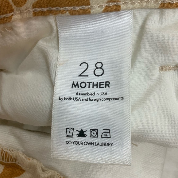 MOTHER The Hustler Ankle Fray Printed Jeans - Picture 14 of 16